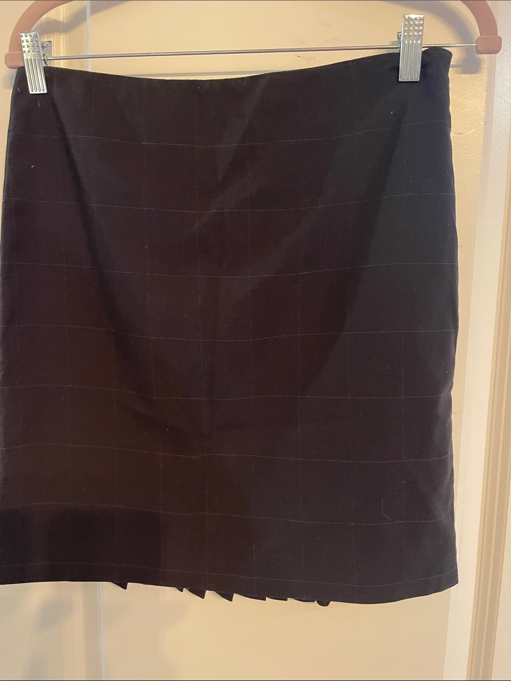 Max Studio Structured Black Mini Skirt - Sleek Women's Work-to-Weekend Skirt